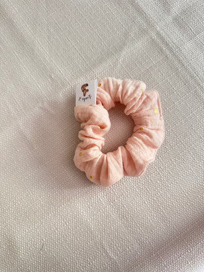 Chouchou gaze de coton rose motif pois dorée