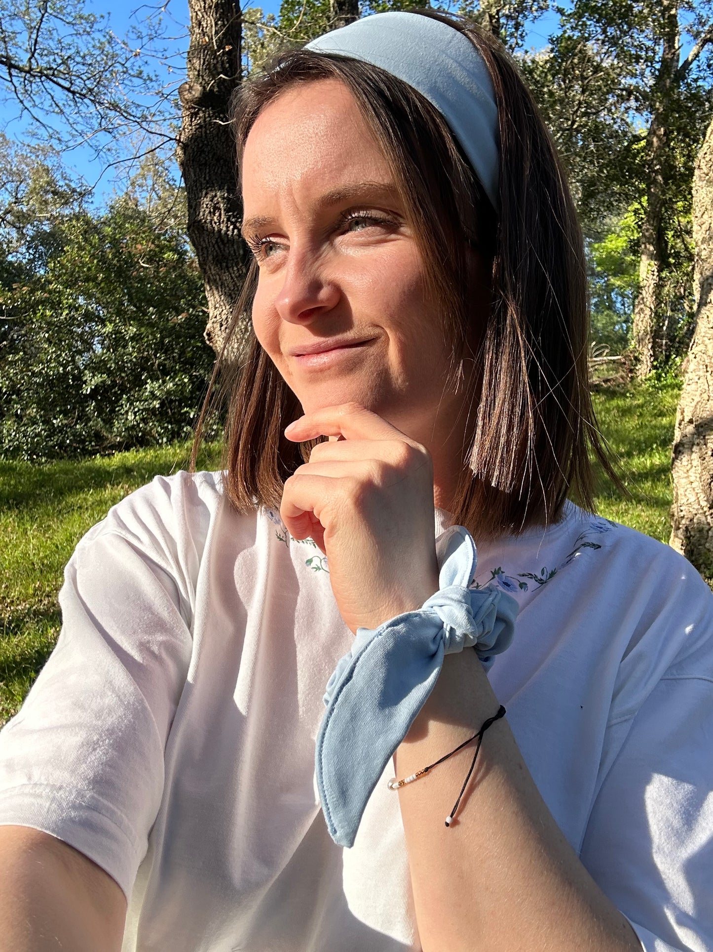 Duo Essentiel bleu ciel  – Bandeau & chouchou cécile
