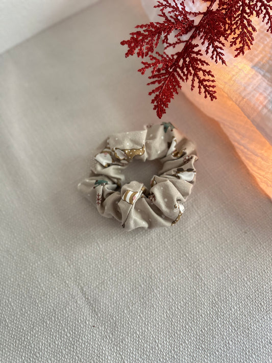 Chouchou fond beige à lutins