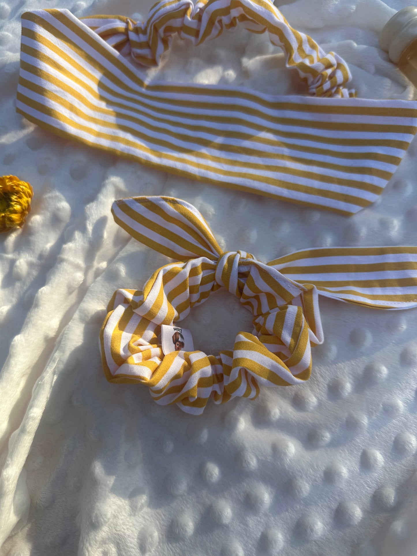Duo Essentiel jaune à rayures   – Bandeau & chouchou cécile