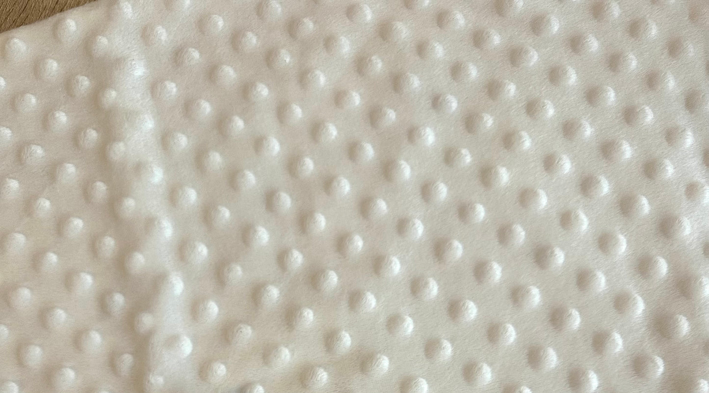 Couverture bébé en minky écru  et gaze de coton vert à motif crocodiles