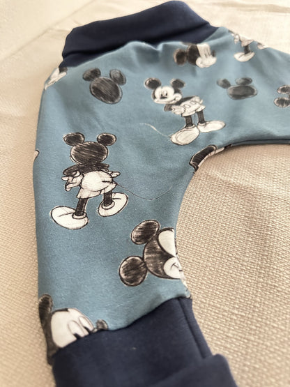 Sarouel taille 6 mois à motif mickey
