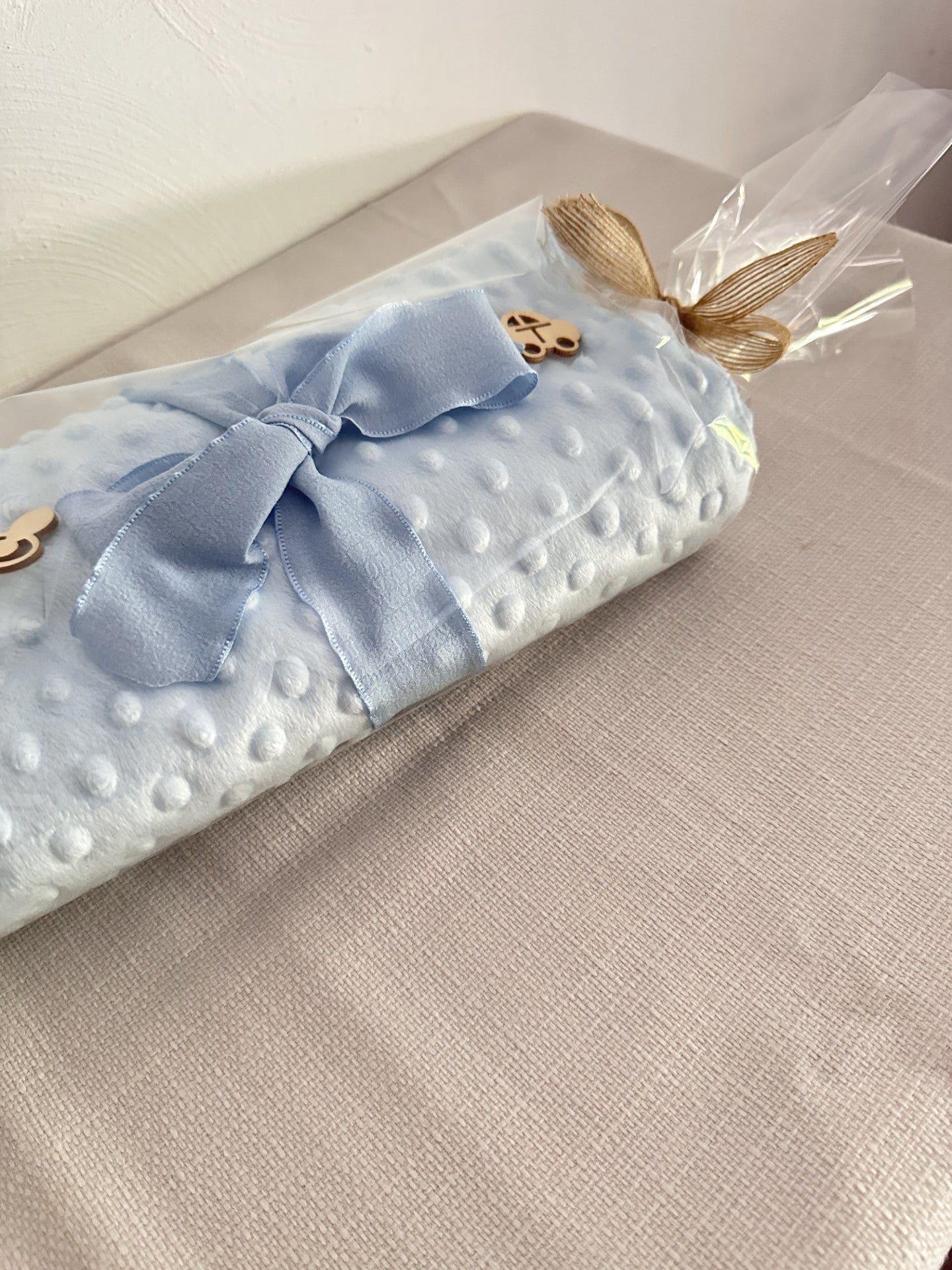 Couverture bébé en minky bleu